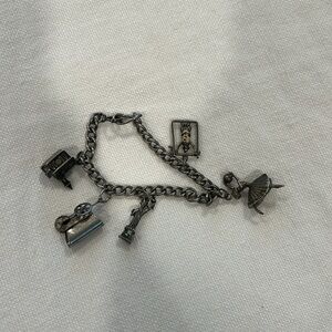 Non Signe Vintage Silver Toned Charm Bracelet Unstamped